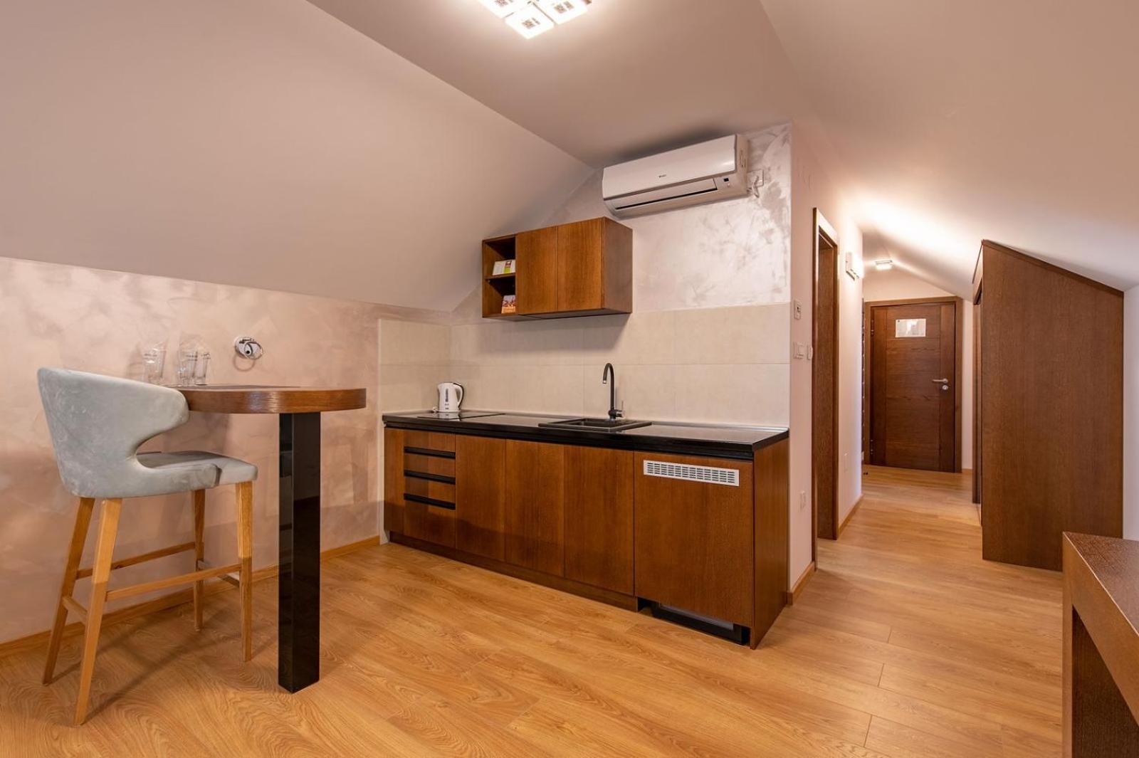 Rubicon Garni Hotel 4*