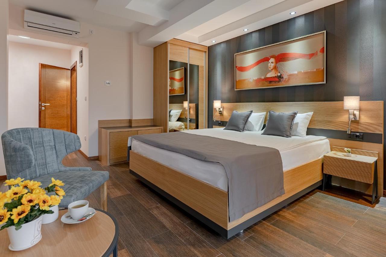 Hotel Rubicon Garni 4*